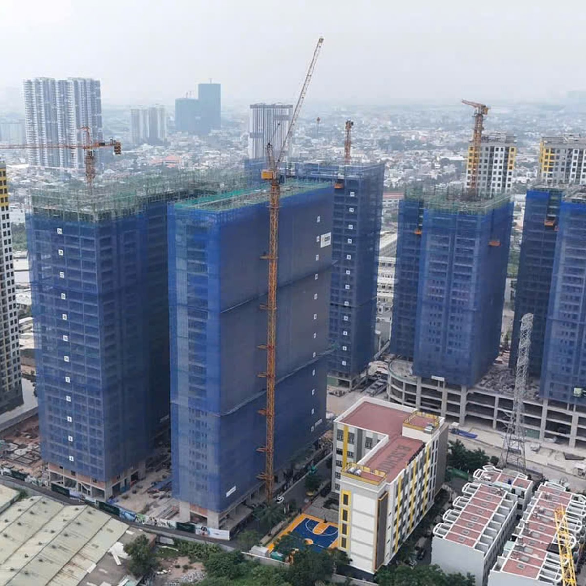 Toàn cảnh công trường thi công dự án